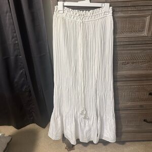 Club Monaco White Maxi Skirt